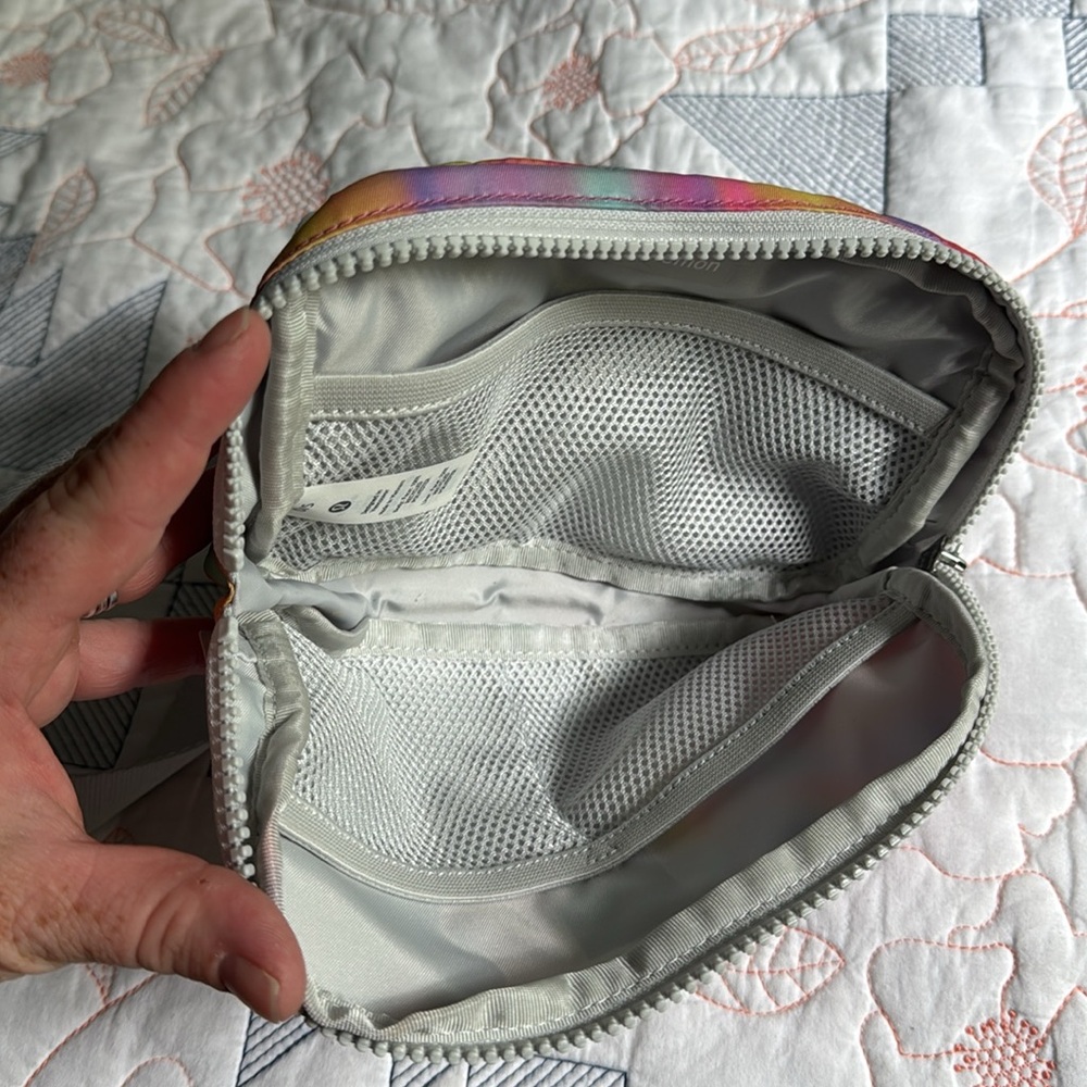 Lululemon Belt Bag - Picture 7 of 7